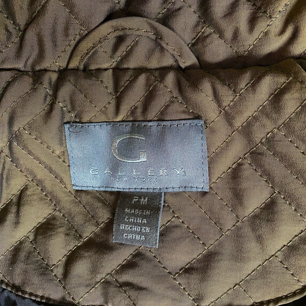Gallery Quilted Jacket  - Picture 5 of 6